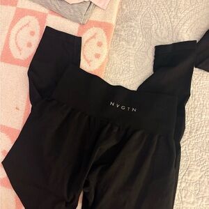 NVGTN Black Signature 2.0 Leggings